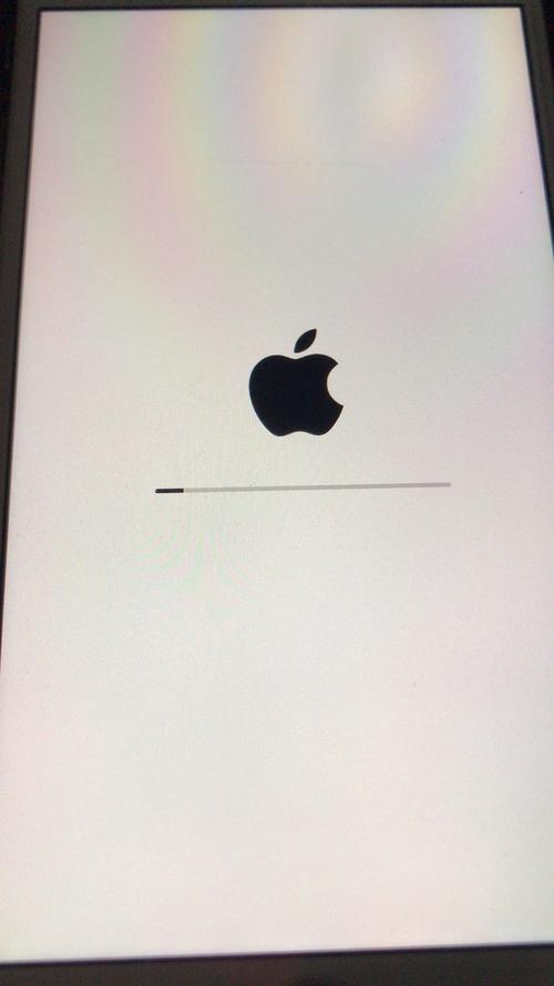 iphone开机白苹果-iphone开机白苹果没反应
